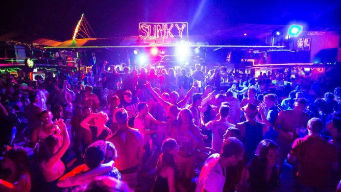 phi phi party phi phi party