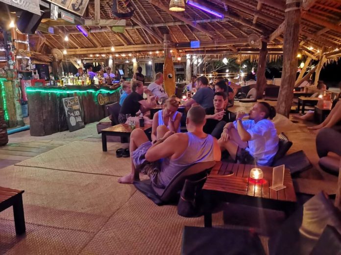 Best Koh Lanta Nightlife Bars | Where to party in Koh Lanta | TravelTrained