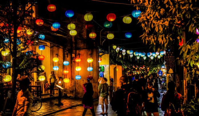 hoi an lantern festival 2020