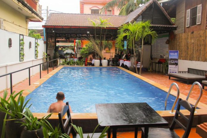 Tropical Breeze Guesthouse siem reap