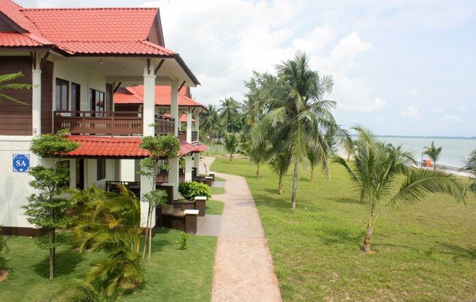 Lotus Seaview Beach Resort, Pengerang