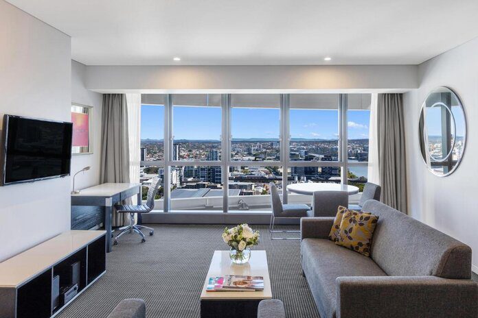 Meriton Suites Herschel Street brisbane