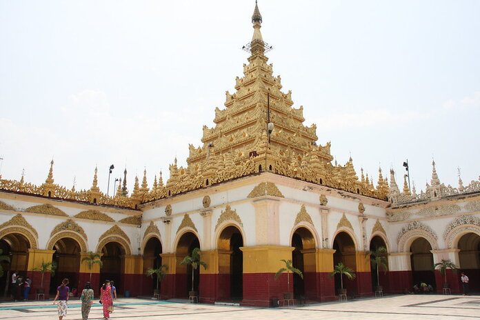 Maha Muni Pagoda, Mandalay