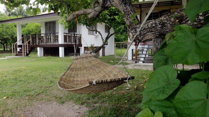 Yama Apartments - Private Beachfront