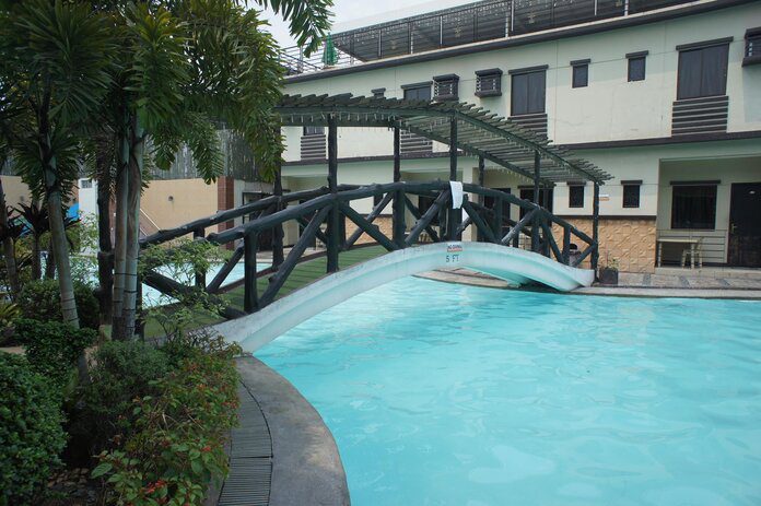 Golden Pyramid Pavilion and Resort