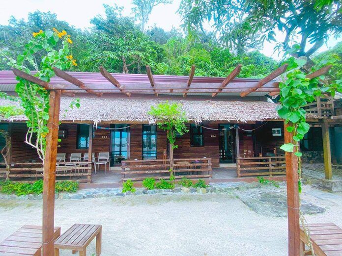 Seasta Beach Resort baler