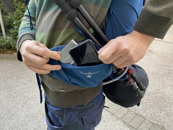 osprey kestrel 38 side pocket