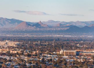 Hiking Pinnacle Peak Trail in Scottsdale – Does It Worth It? pinnacle peak mountain scottsdale