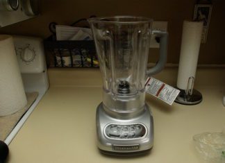 Can You Bring a Blender on a Plane? According to TSA Rules my blender for my plane trip