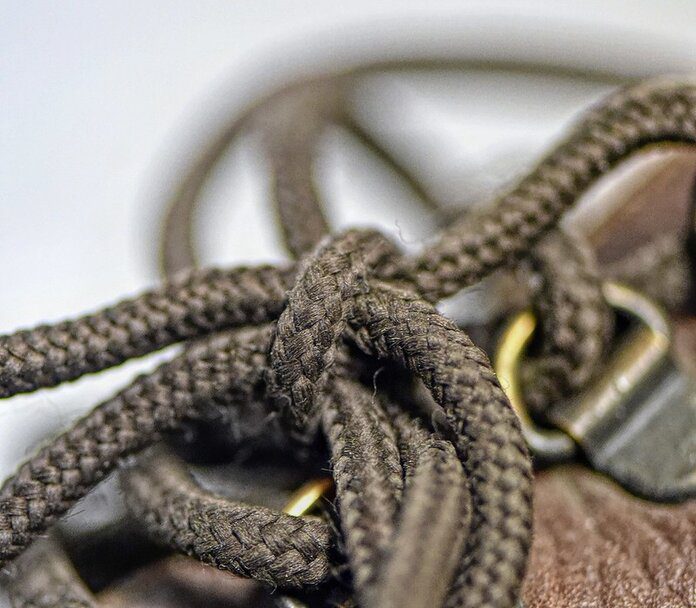 lacing boots for hiking
