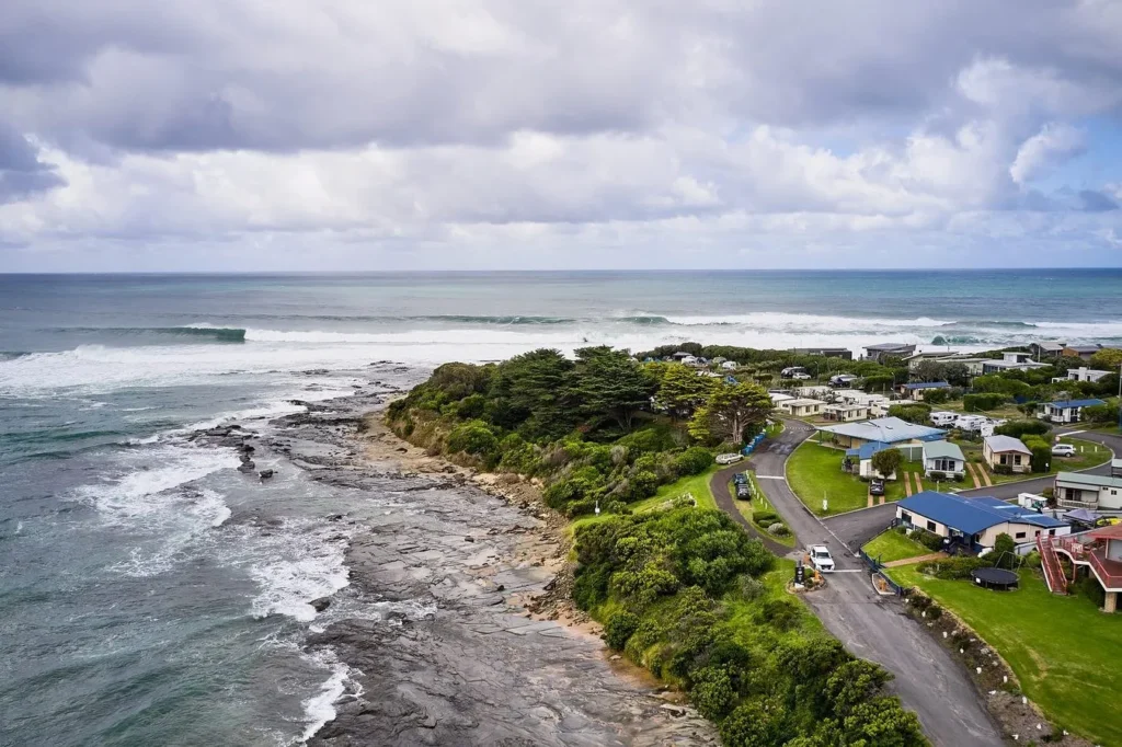 Marengo Family Caravan Park Overlooking The Ocean